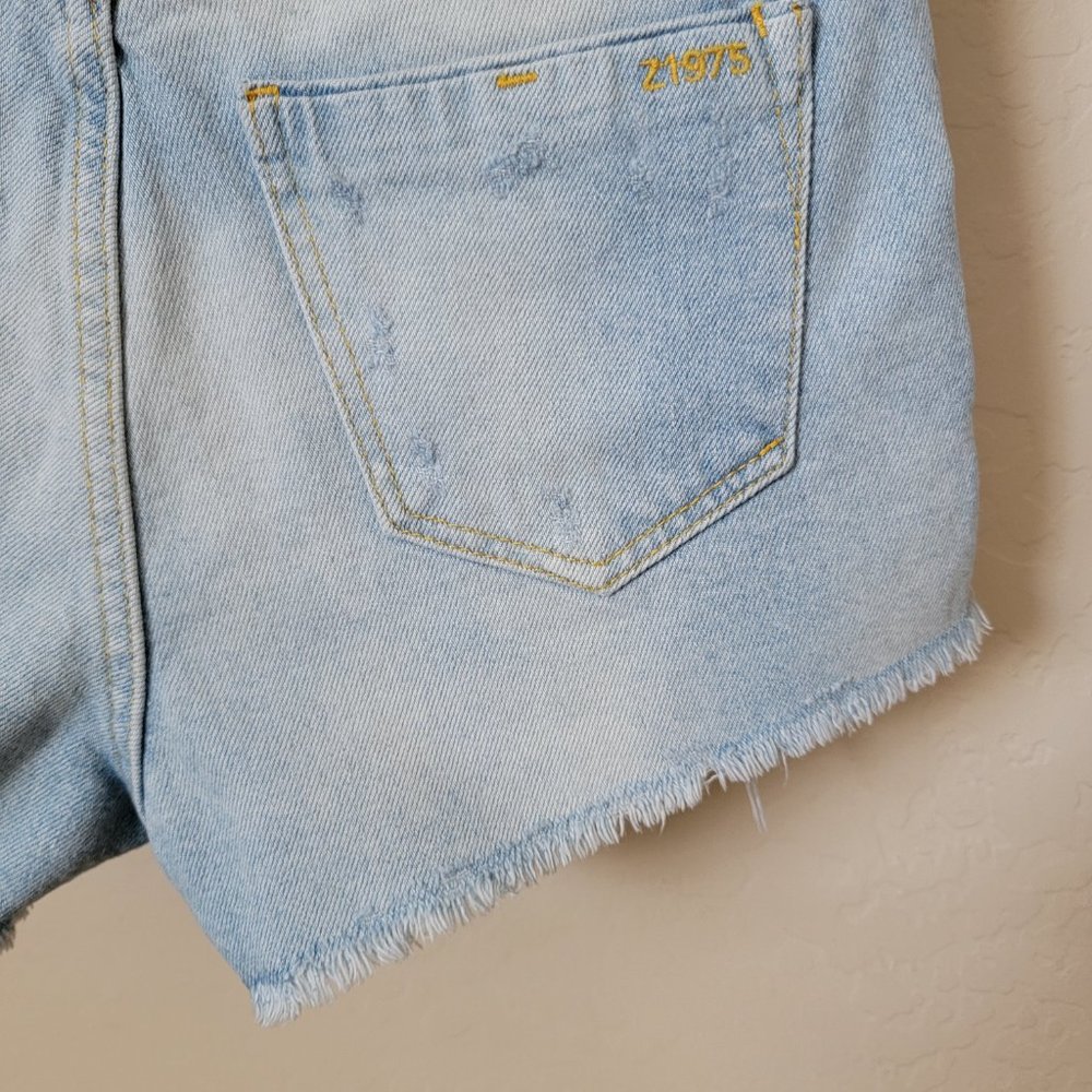 Zara Basic Z1975 Frayed Cutoff Distressed High Rise Denim Jean Shorts - Picture 11 of 13